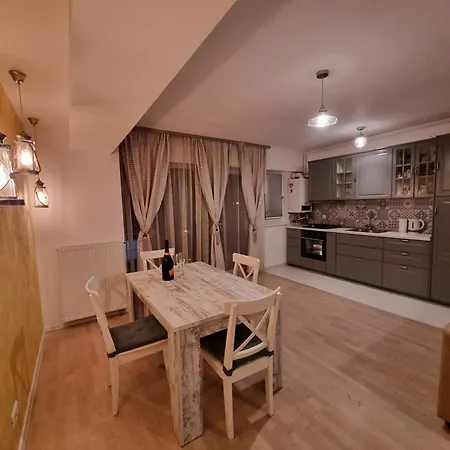 Park 5, 2 Bedroom Bucarest