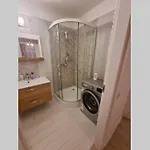 Appartamento Park 5, 2 Bedroom Bucarest