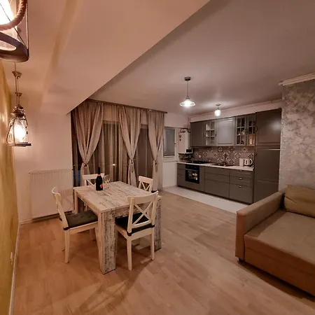 Park 5, 2 Bedroom *